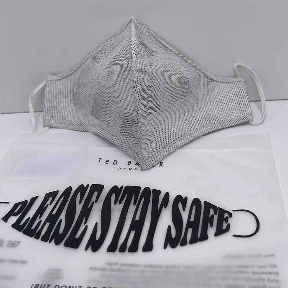 TED BAKER LONDON Reversible Reusable FACE MASK NWT OS